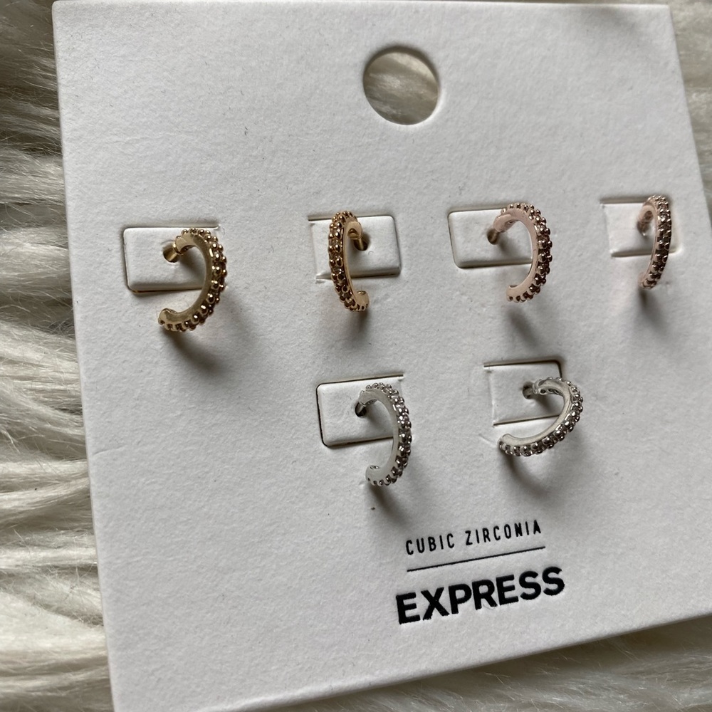 Express huggie hoops earring set - Picture 2 of 4